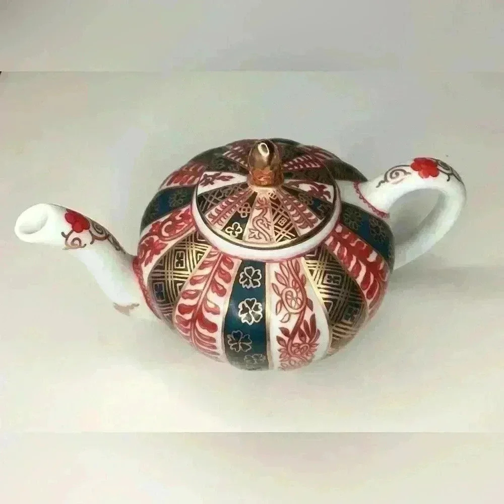 Franklin Mint VICTORIA & ALBERT MUSEUM TEAPOT Meisson GREAT CONDITION w/ Cert - Picture 2 of 8
